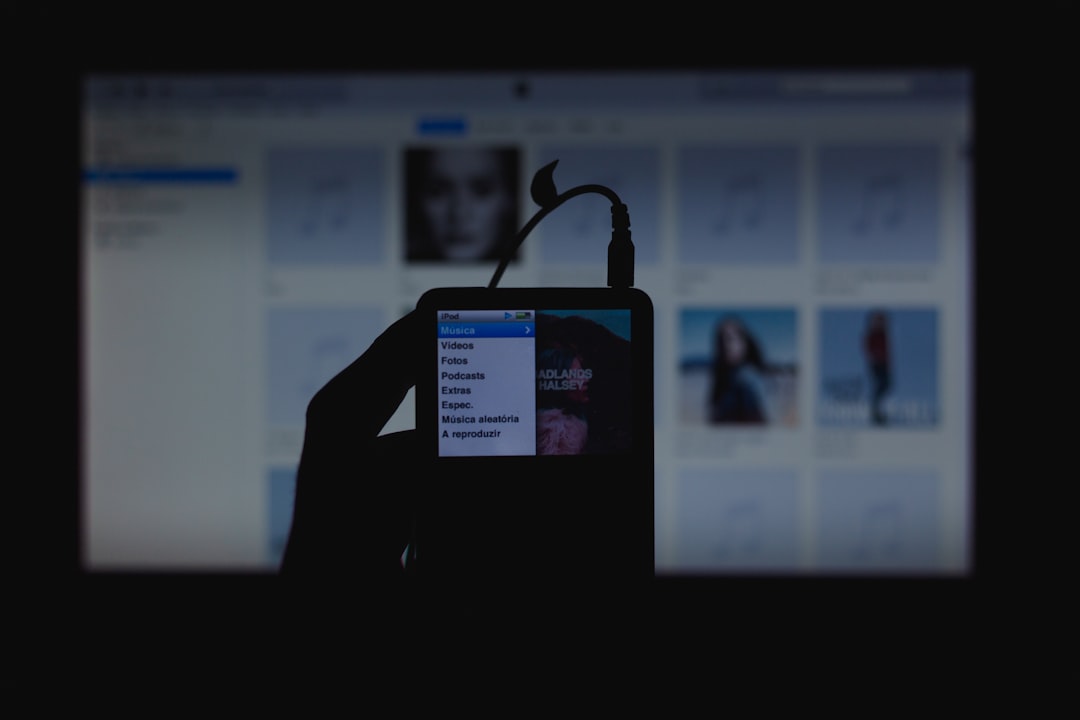 Apple’s new Siri will secretly use Google Gemini models behind the scenes