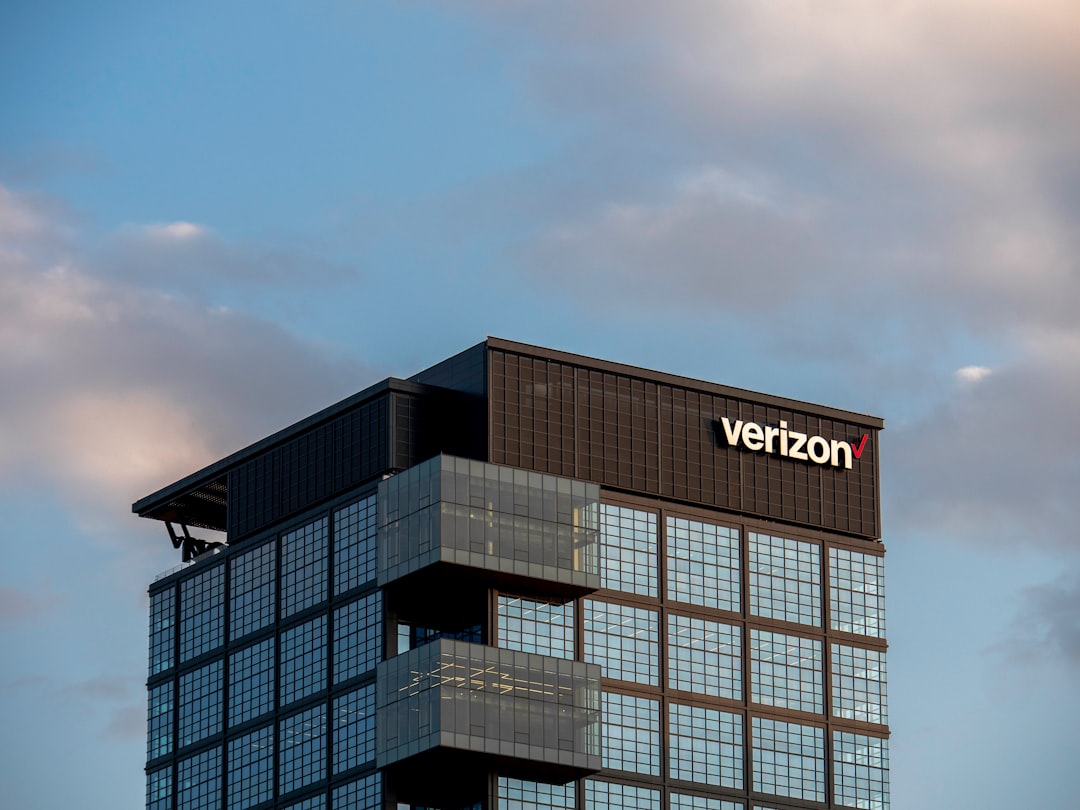 # Roundup: Verizon layoffs / Jobless numbers / Mortgage rates - Baton Rouge Business Report