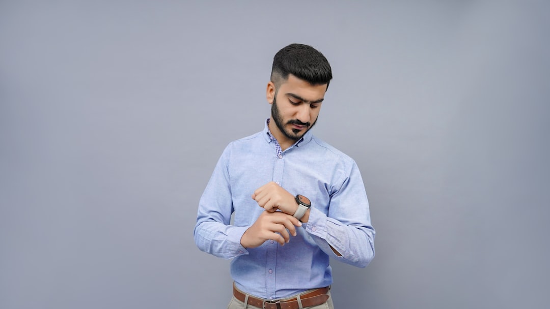 How Wearables Enhance Fitness Monitoring in 2025