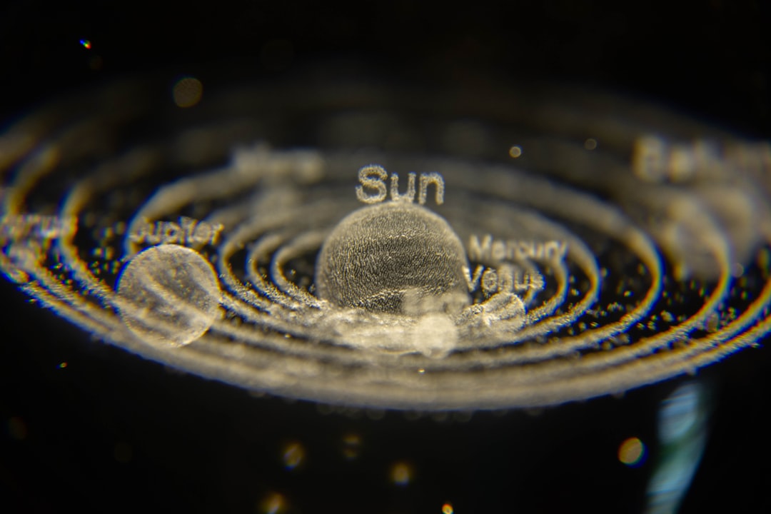 Nanoscale Spin Sensing Improved by Quantum Entanglement  