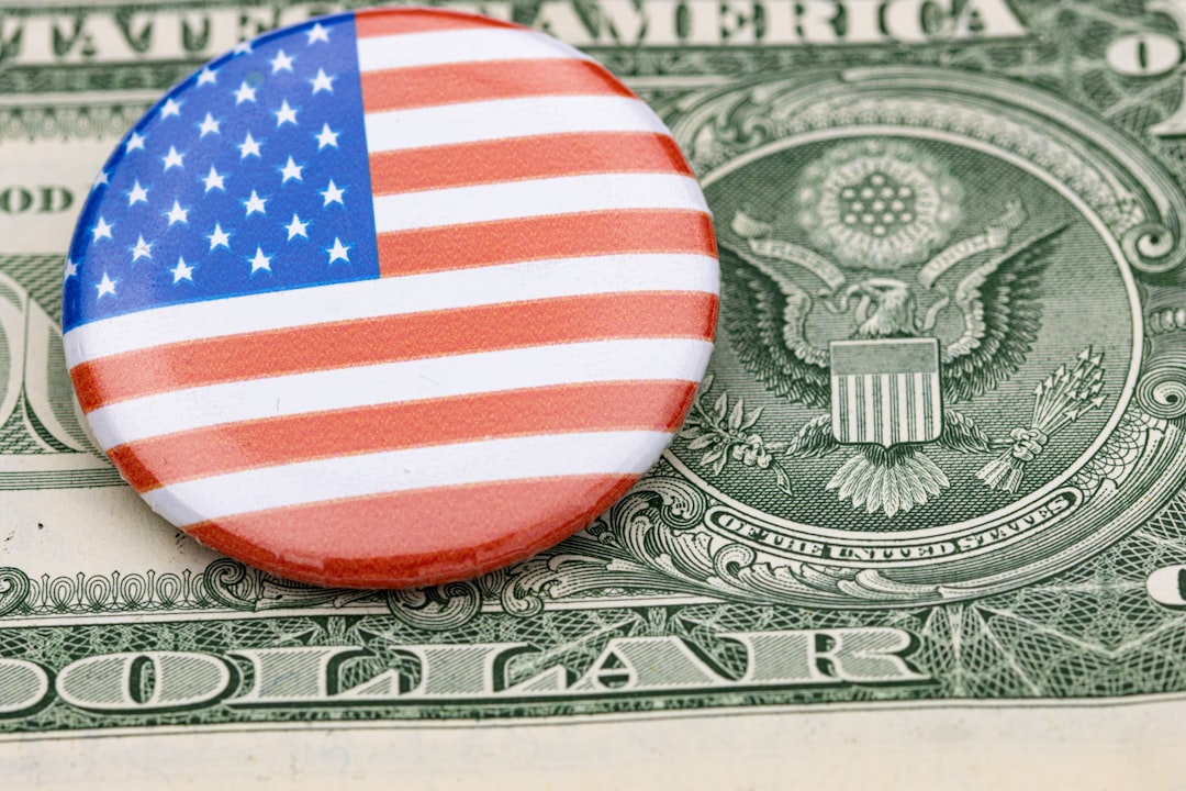 Economists Dispute Trump's High Economy Rating  