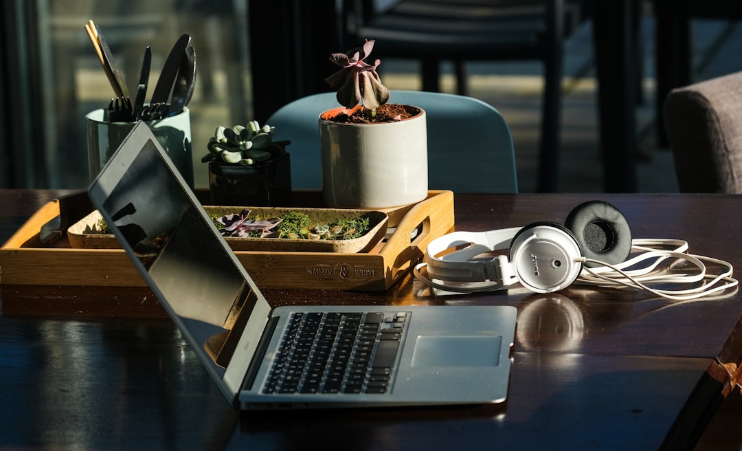 Streamline Meetings with a 25-Minute Format