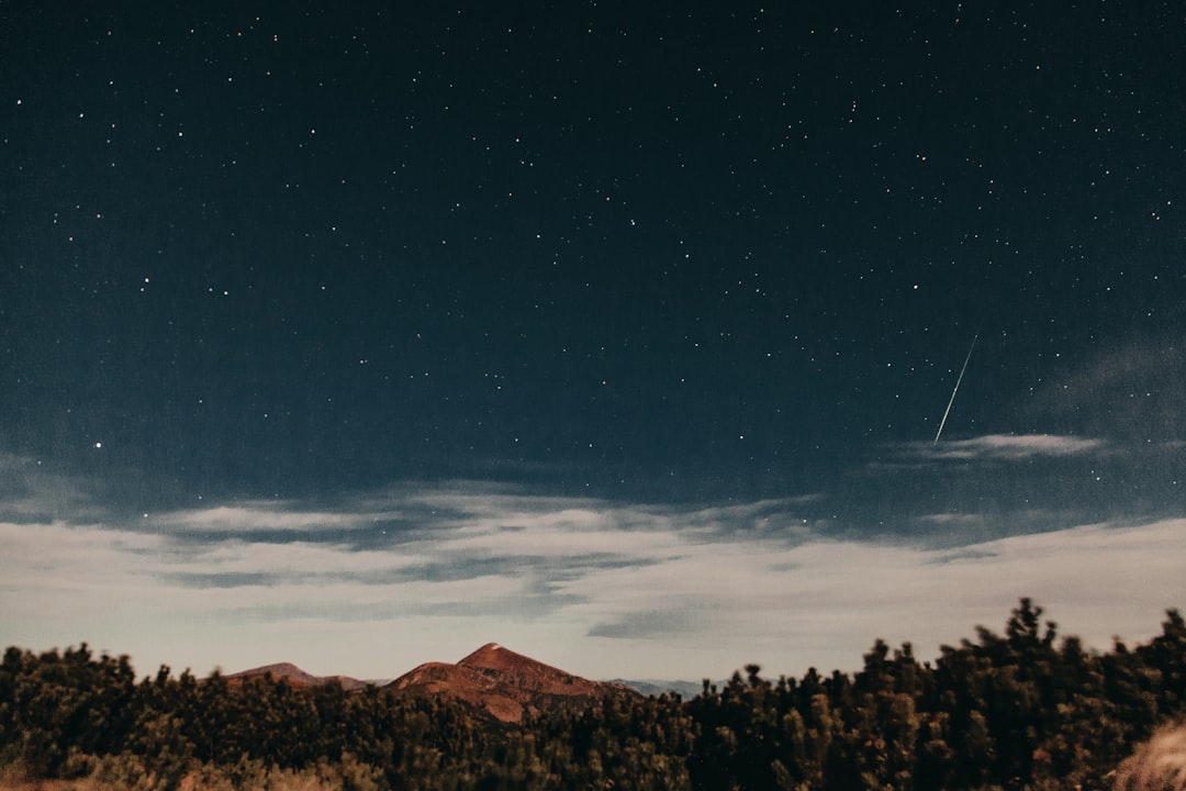 Meteor Showers to Peak Amid Bright Moon This Week  
