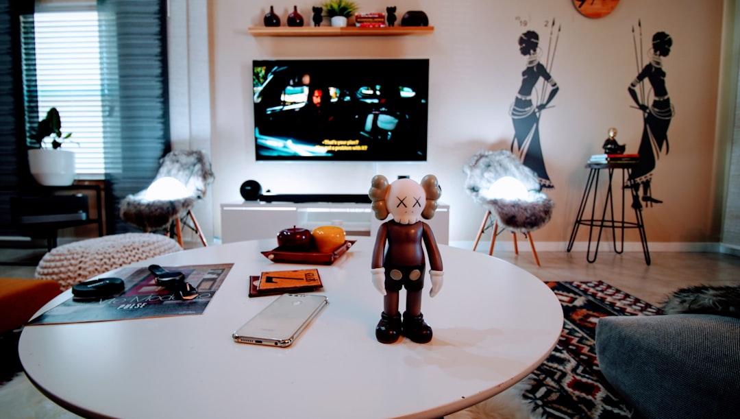 Smart TV Apps Banned for Sharing Internet Access  
